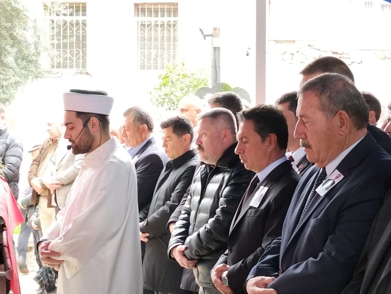 Eski Muğla Milletvekili Zeki Çakıroğlu Son Yolculuğuna Uğurlandı ​ 7